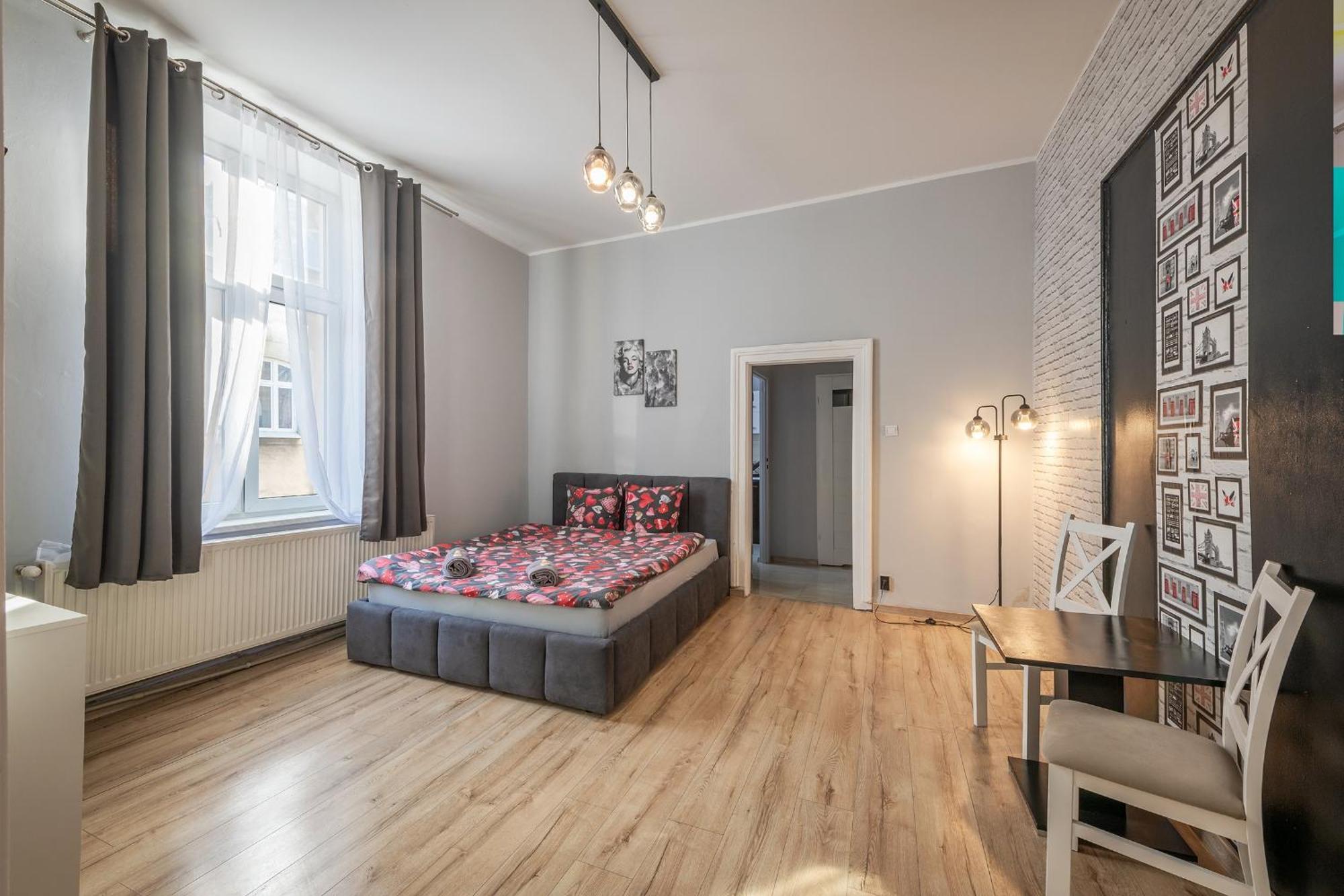 70S Hostel Cracovia Esterno foto