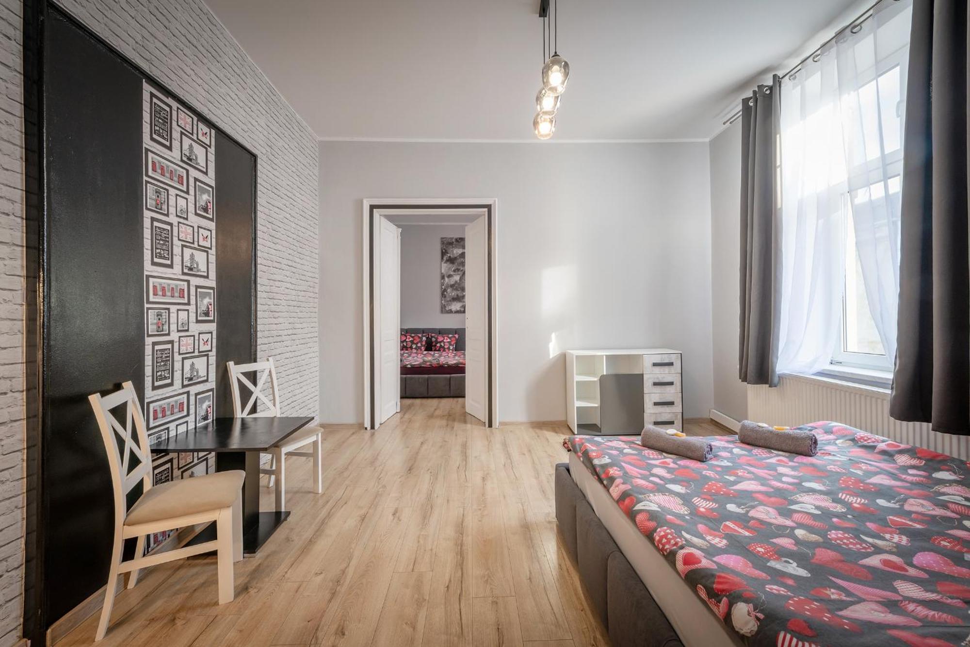 70S Hostel Cracovia Esterno foto